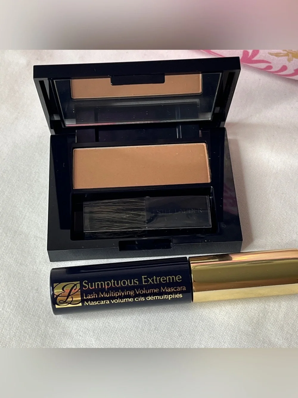 Estee Lauder Bronze Goddess 02 Medium Powder Bronzer Mini Black Mascara & Bag